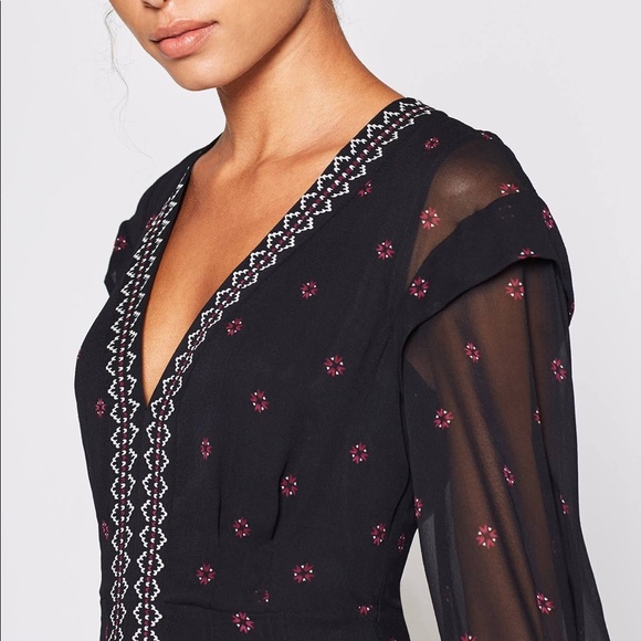 NWT Joie Jamya Long Sleeve Silk Dress in Caviar - Picture 3 of 8